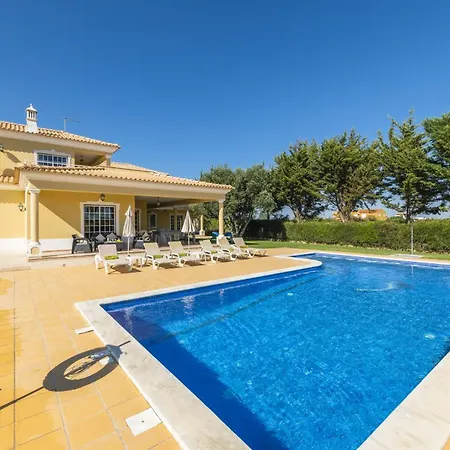 Solar Amendoeiras By Select