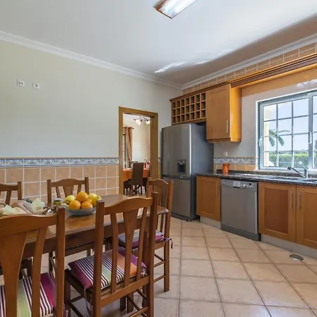 Solar Amendoeiras By Select Villa